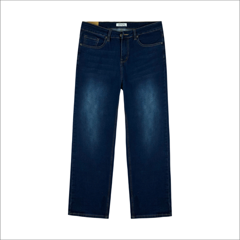 Quần jeans nam Papka 2044 màu xanh đậm với form Straight rộng hơn, dày hơn và ống quần thẳng hơn tạo sự thoải mái và hơi hướng cổ điển nhưng vẫn hiện đại