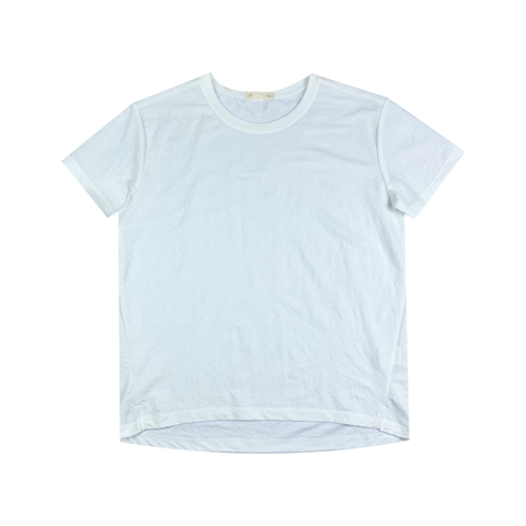 Áo thun nữ Papka 3031 màu trắng xẻ tà lệch chất vải Cotton Jersey AIRism mềm nhẹ, thoáng mát