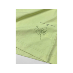 Áo thun nữ Papka 3038 màu xanh bơ in hoa tà áo tạo điểm nhấn trẻ trung