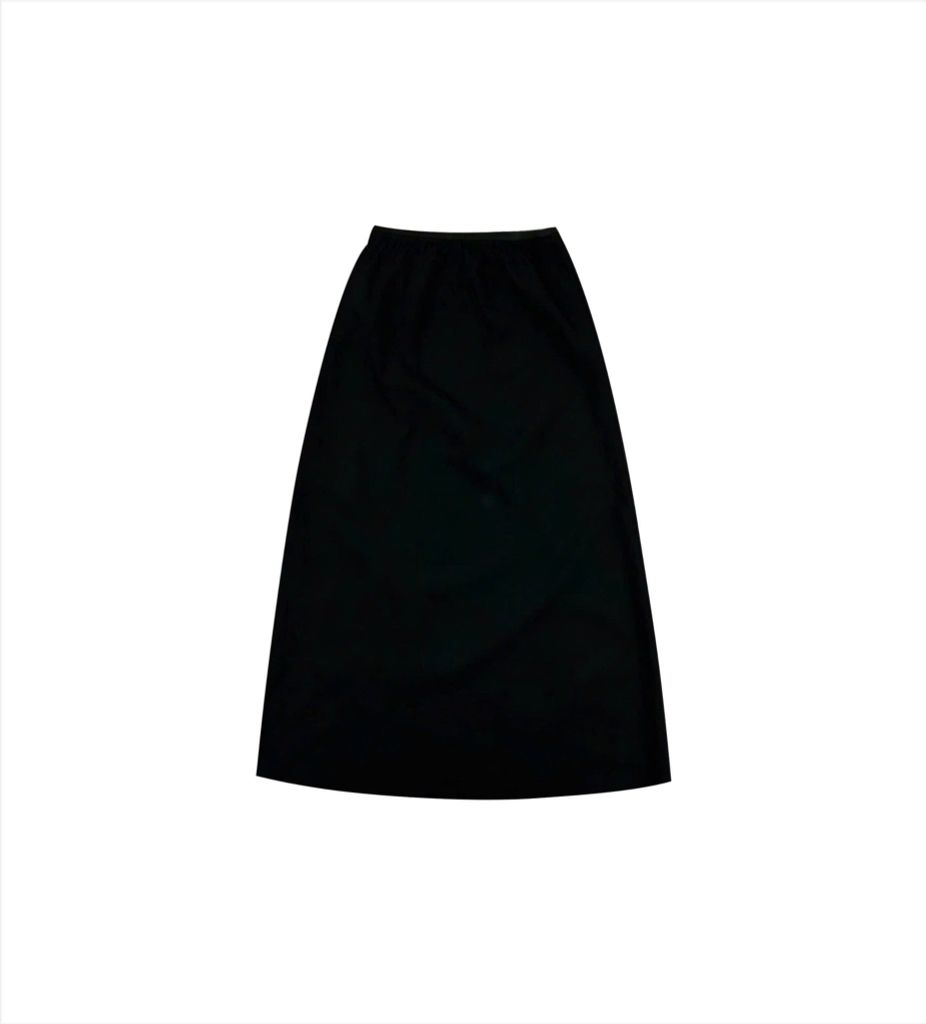 Chân váy nữ PAPKA 8017 màu đen lưng thun thoải mái, form chữ A dài qua gối, chất vải voan lụa nhẹ nhàng nữ tính