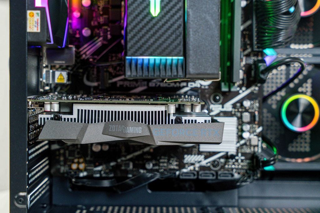 PC AMD GAMING PRO Ryzen 5 7500F- RTX 3050 6GB OC