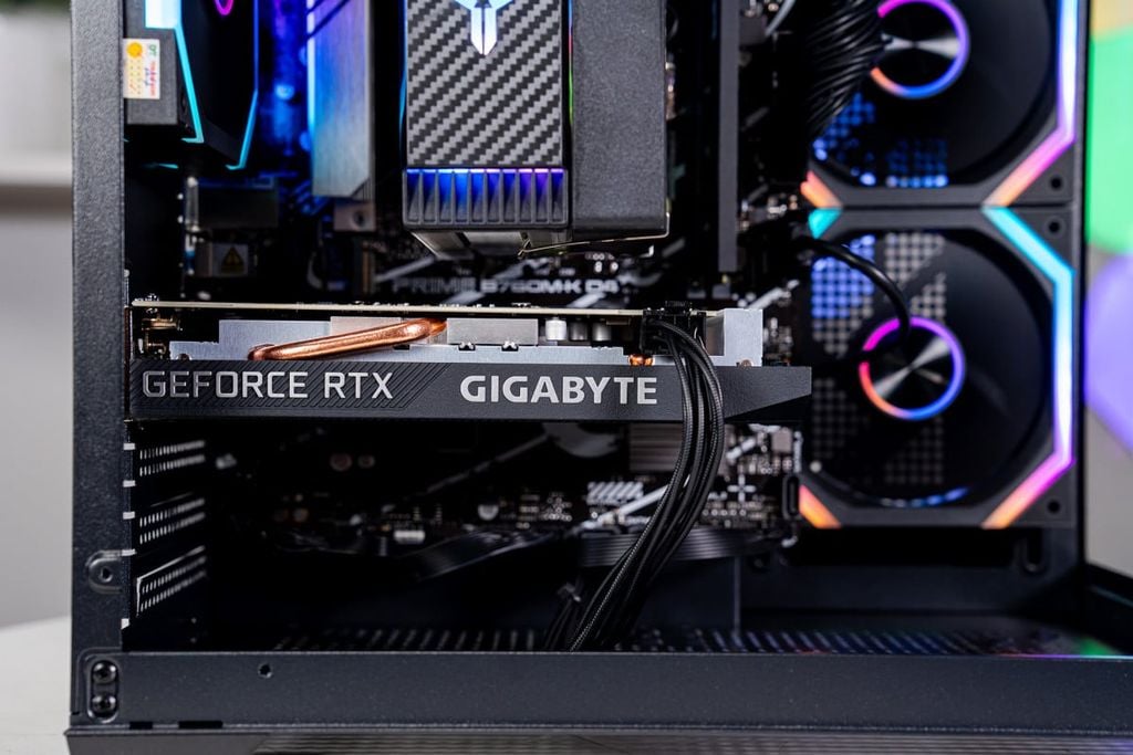 PC AMD GAMING PRO Ryzen 7 5700X - 8GB DDR4 - RTX 3050 8GB OC