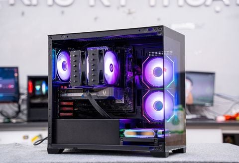 PC AMD GAMING PRO RYZEN 7 7800X3D - RTX 5060 Ti 16GB