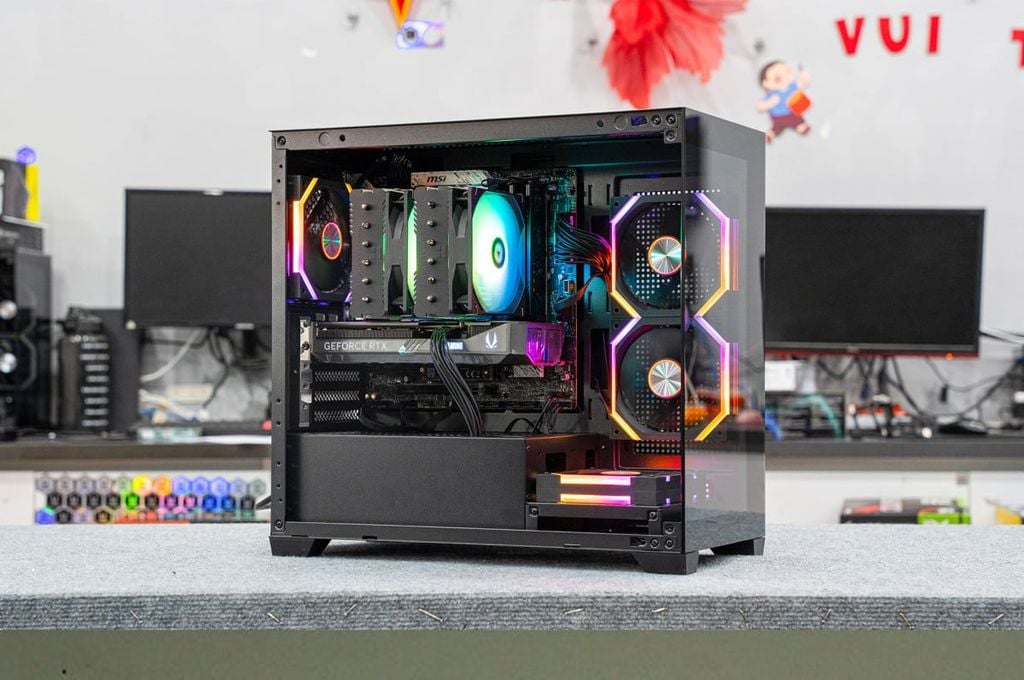 PC AMD GAMING RYZEN 7 7800X3D - RTX 5070 12GB