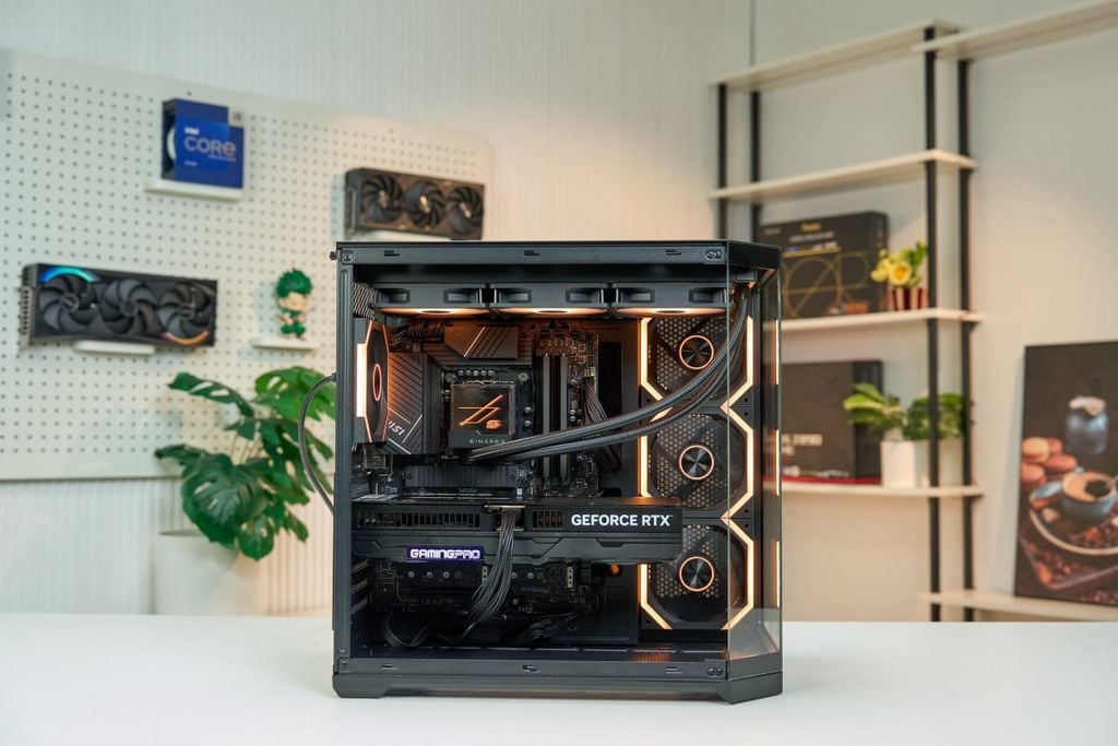 PC AMD GAMING Ryzen 9 9950X3D - RTX 5070 Ti 16GB