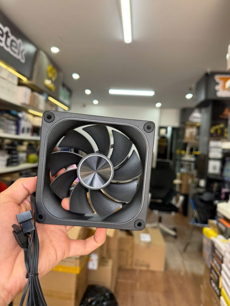 Tản nước Leopard Quạt tản nhiệt PC TF120 Sync Main 120mm Đen Xuôi