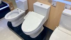 Bàn cầu 2 khối CS326DW18 Nắp rửa TCF23710AAA