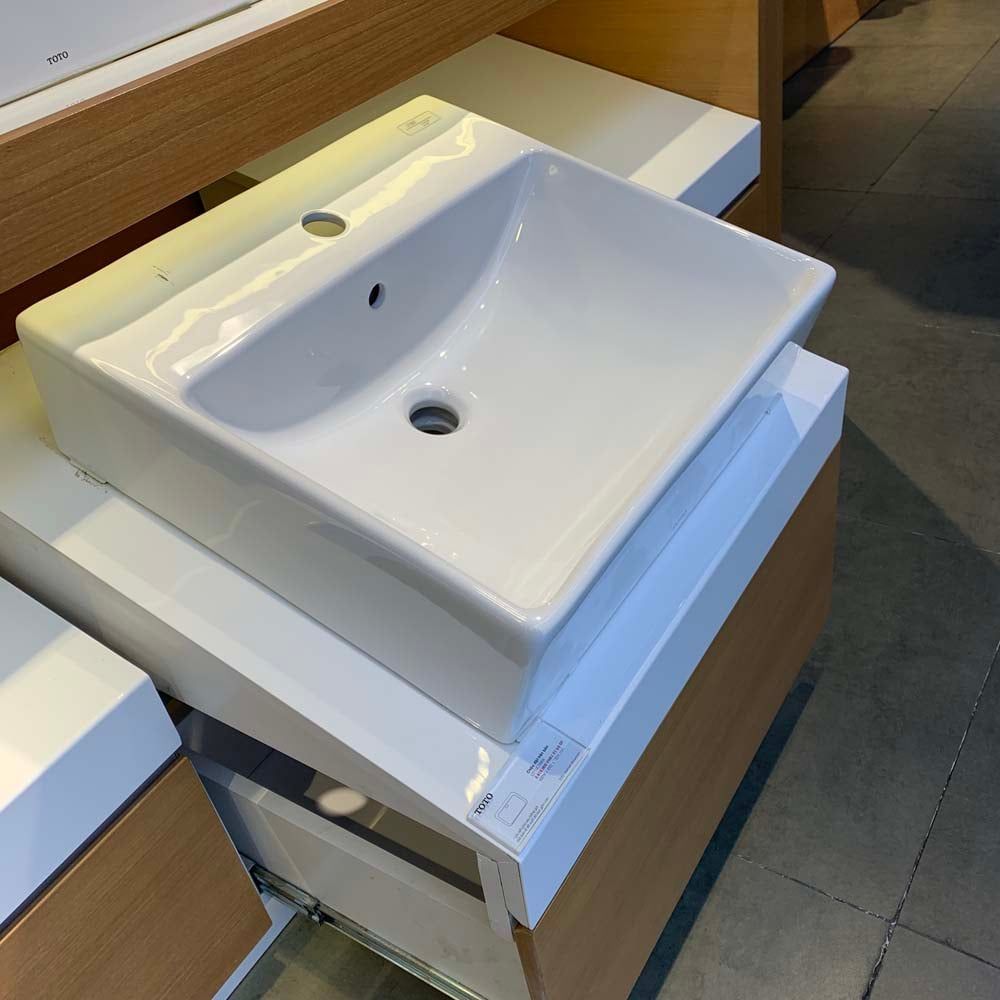 Chậu rửa đặt bàn LT710CTR