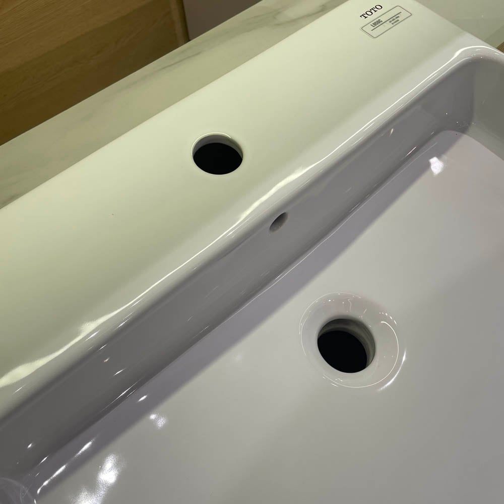 Chậu Lavabo TOTO LT950C Đặt Bàn