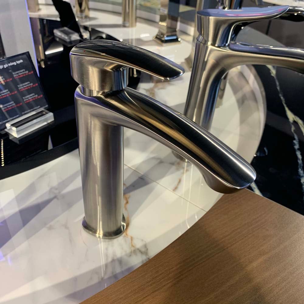 Vòi chậu gật gù nóng lạnh TLG09303B ( Gồm 4 mã màu )