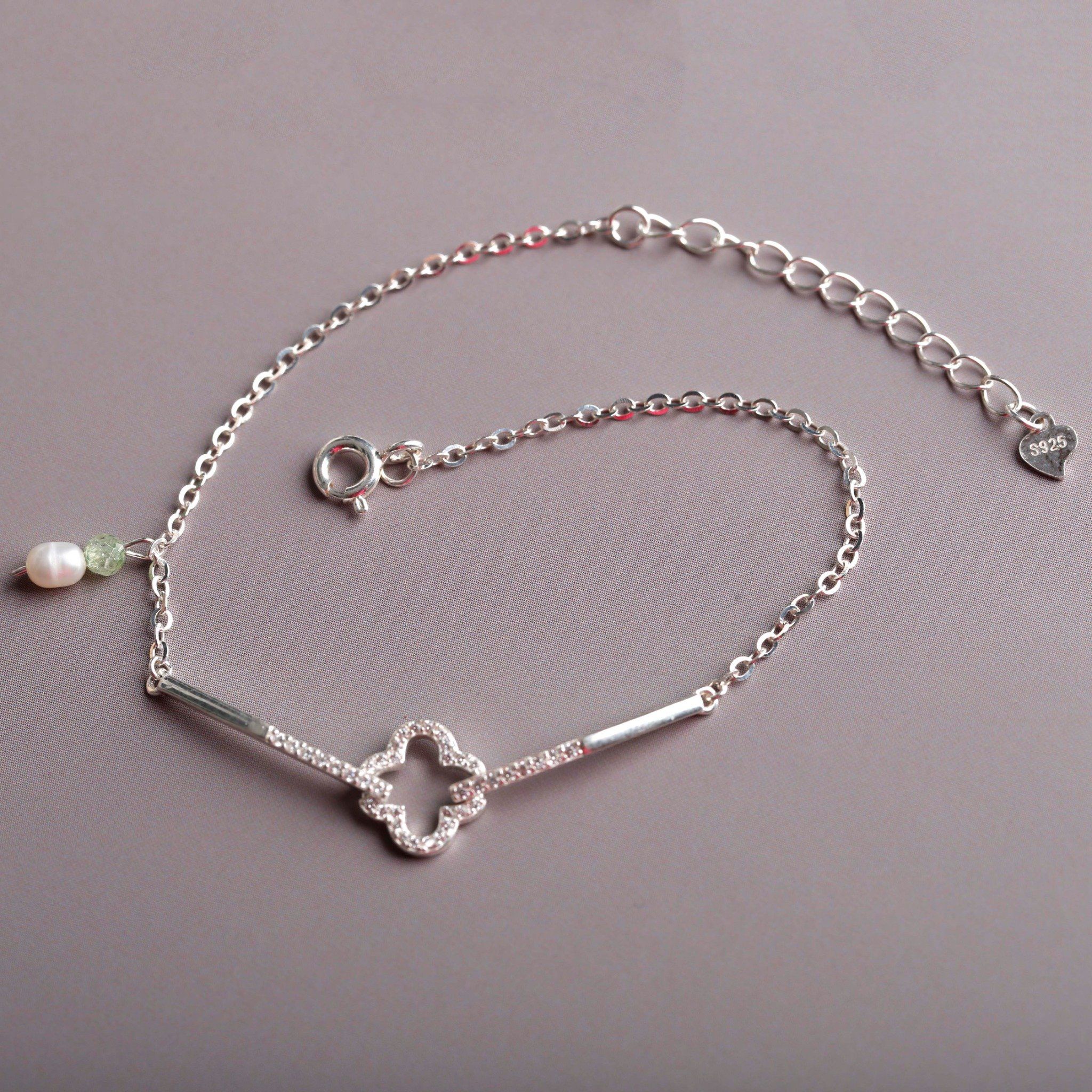  Lắc tay bạc 2025 