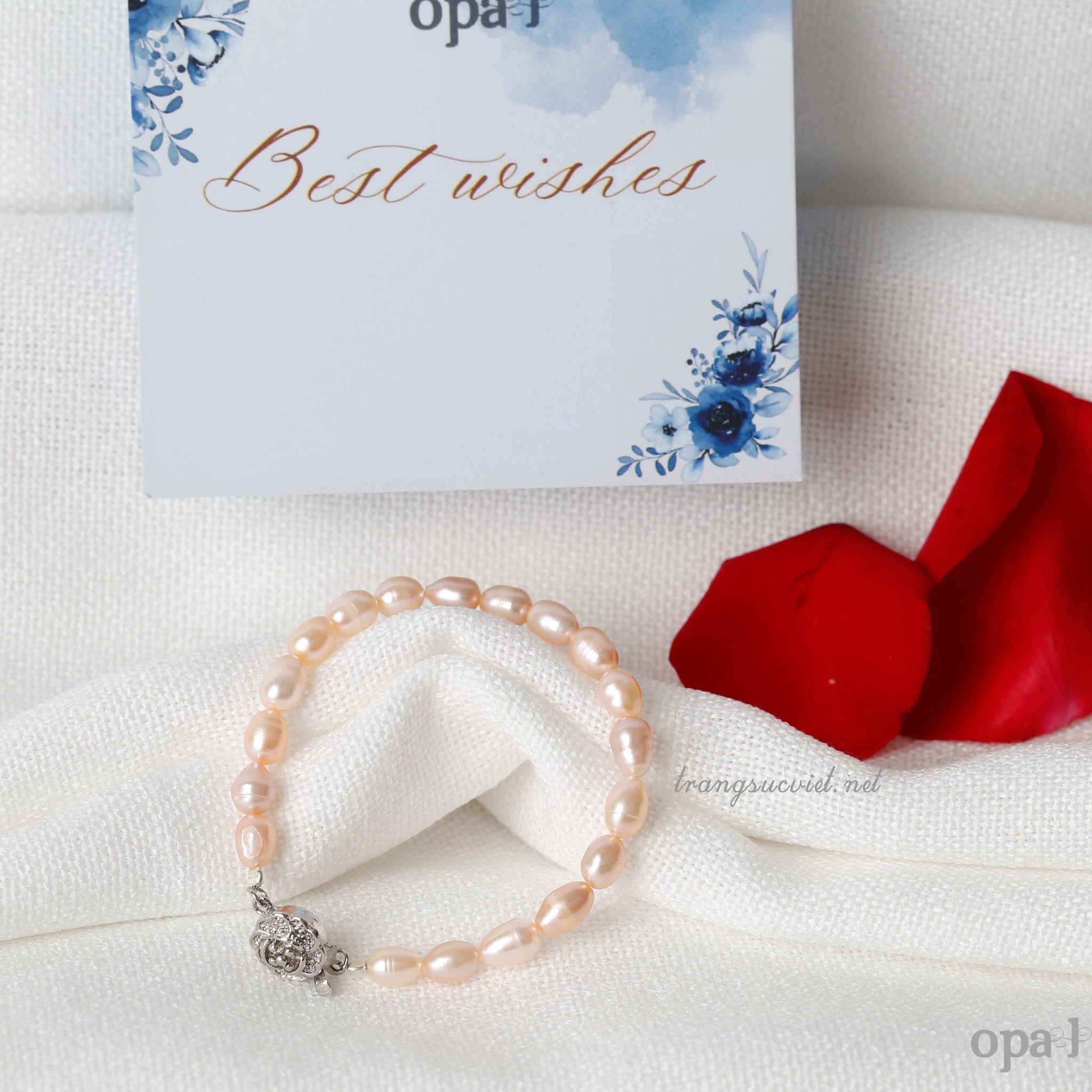  Bộ ngọc trai oval hồng dịu dàng tặng mẹ 