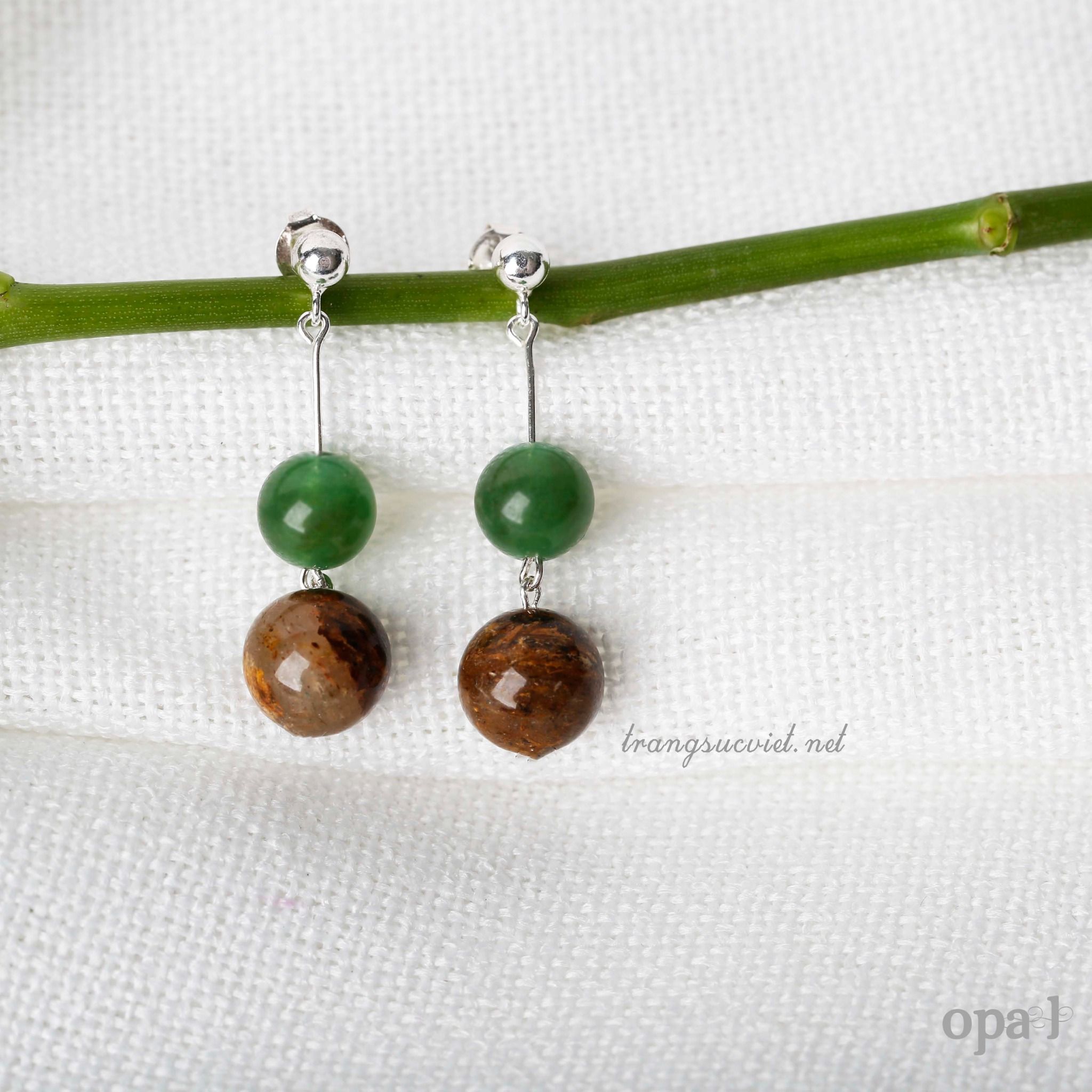  Hoa tai bạc đính đá, vẻ đẹp khác biệt 