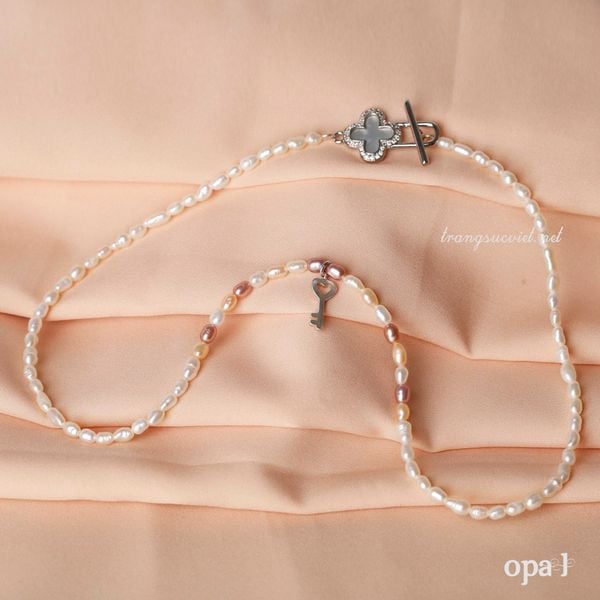  BST  choker ngọc trai hạt gạo nhí, xu hướng trẻ trung 