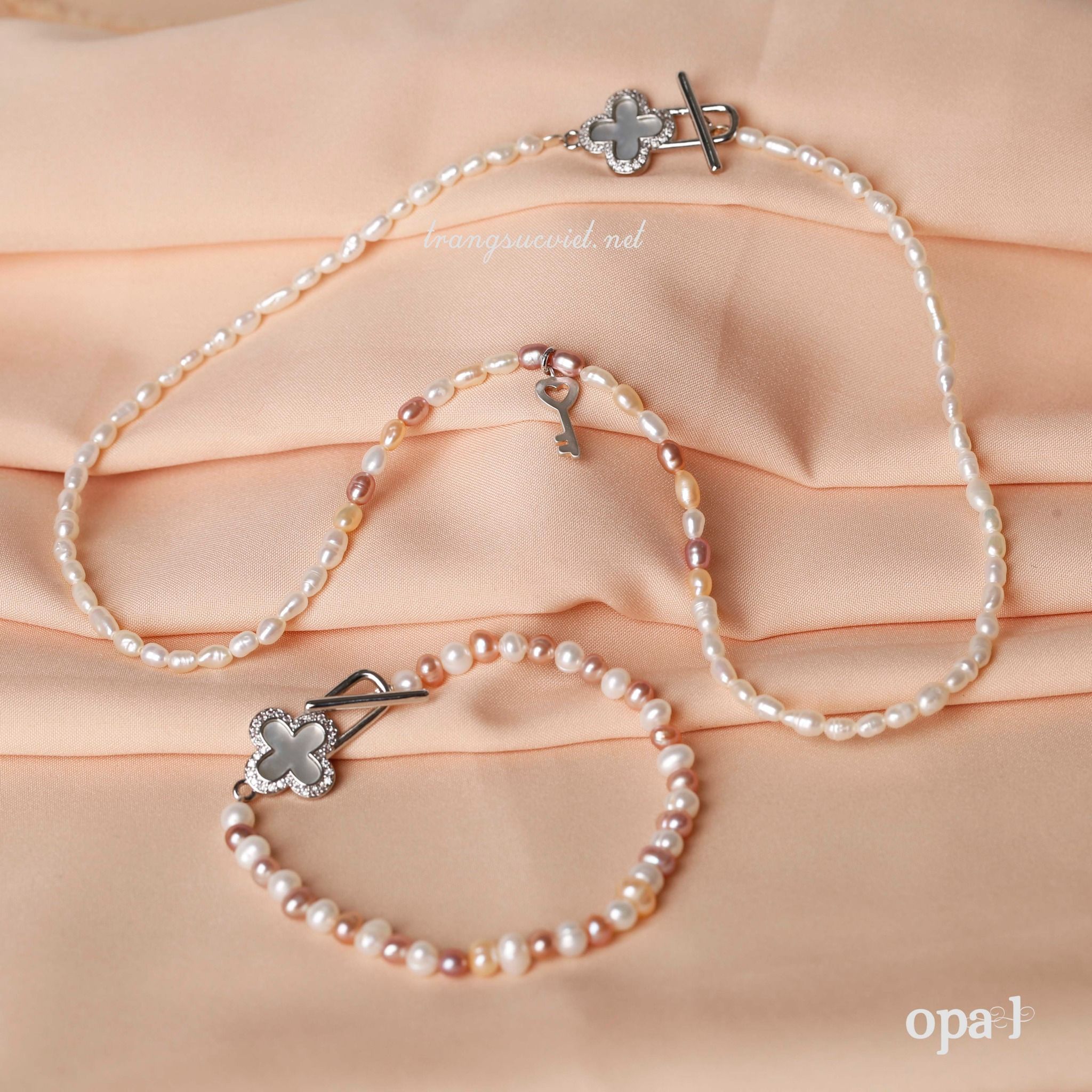  BST  choker ngọc trai hạt gạo nhí, xu hướng trẻ trung 