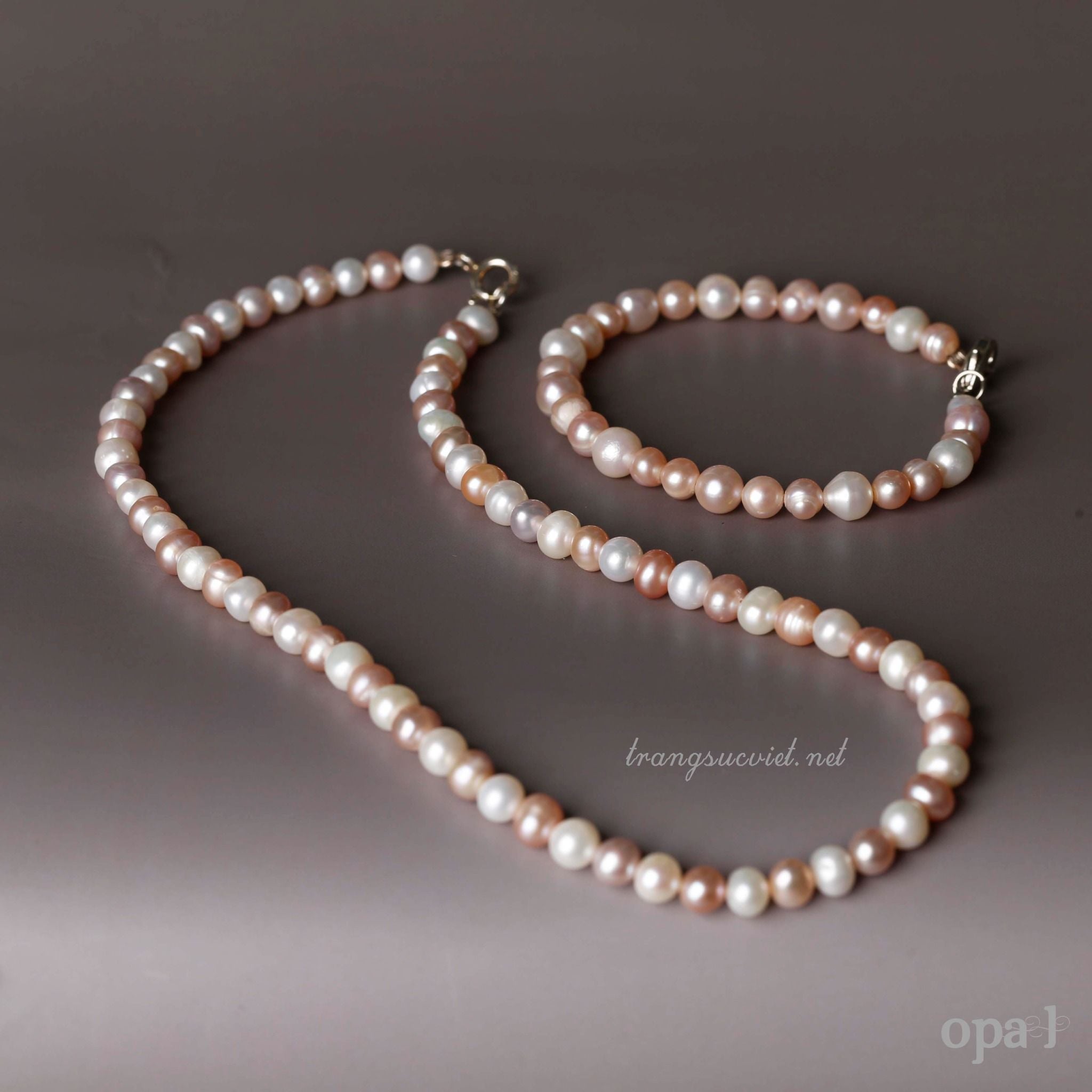  Vòng Choker ngọc trai phối trắng tím 6 ly, nét dịu êm của sự lãng mạn 