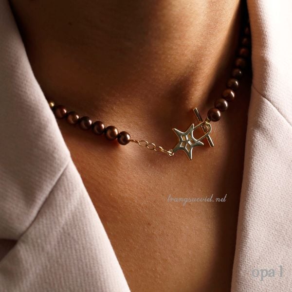  Choker ngọc trai 6ly, màu nâu cánh gián, khóa thiết kế cách điệu 