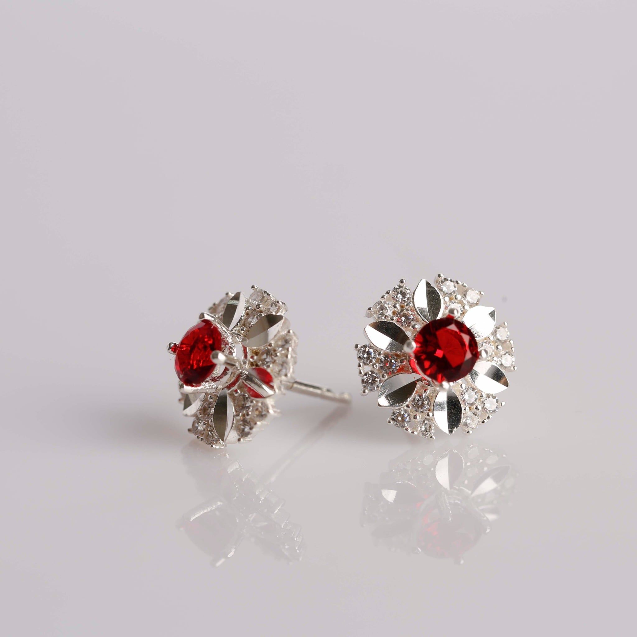  Hoa tai bạc đính đá Ross  đỏ may mắn 