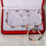  Bộ ngọc trai oval phối màu trắng xanh, charm chú ong 