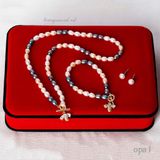  Bộ ngọc trai oval phối màu trắng xanh, charm chú ong 