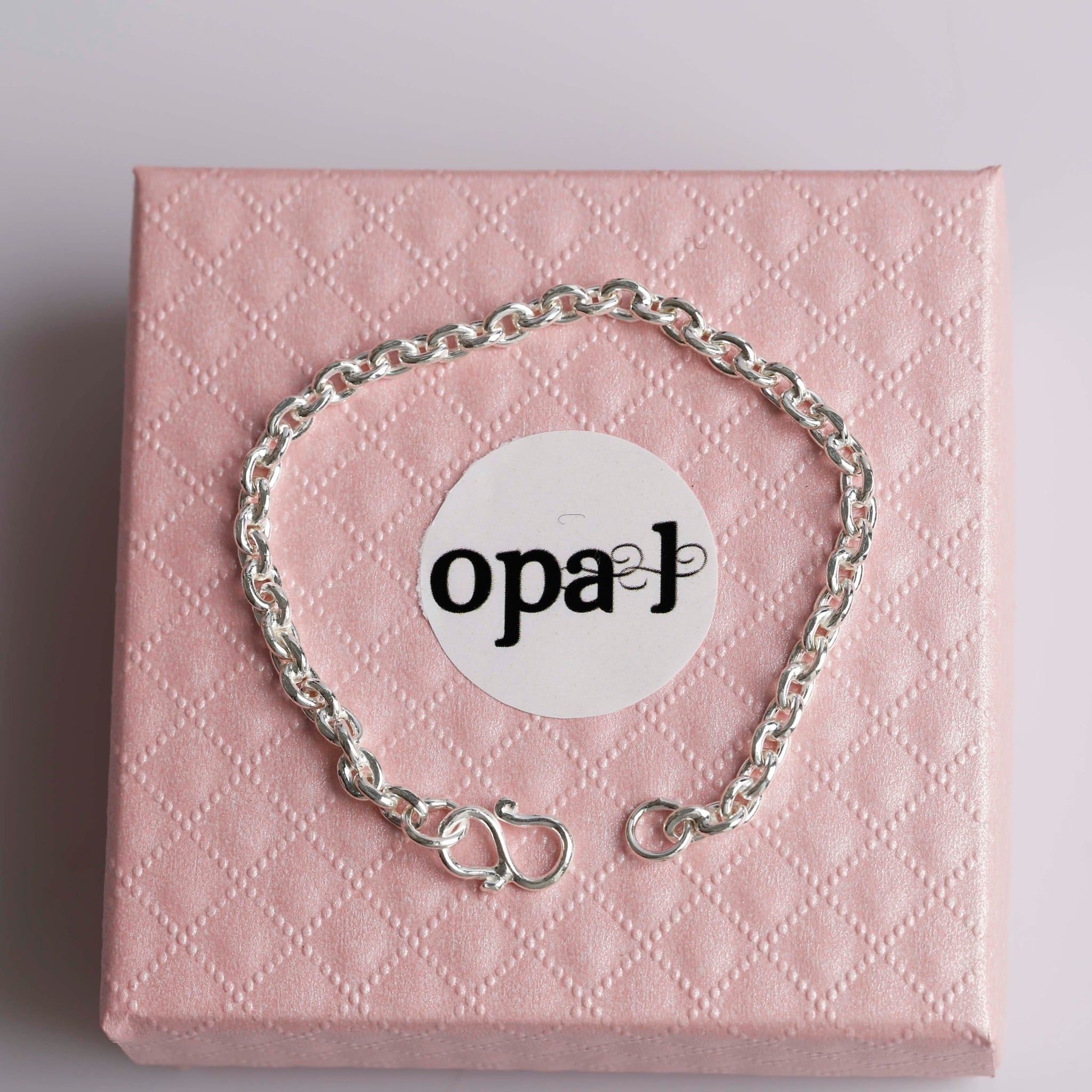  Lắc tay bạc dành cho em bé- Món quà nhỏ, yêu thương lớn 