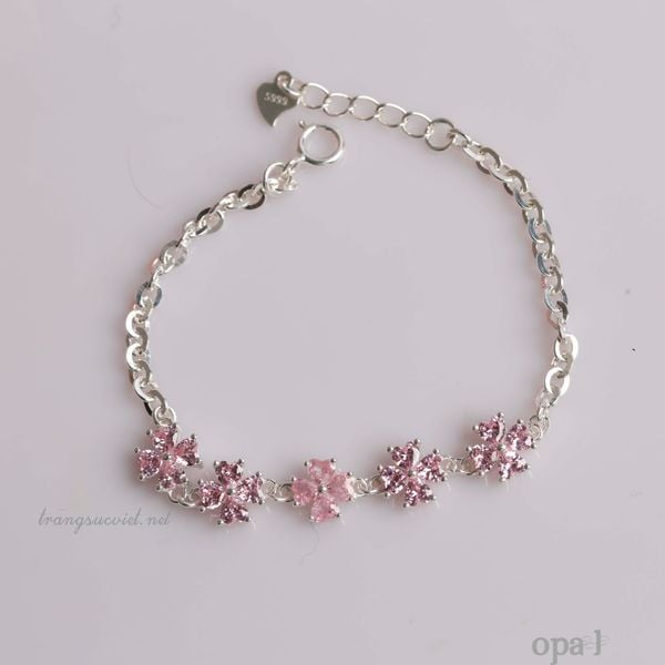  Lắc tay đính charm dành cho em bé- Món quà nhỏ, yêu thương lớn 