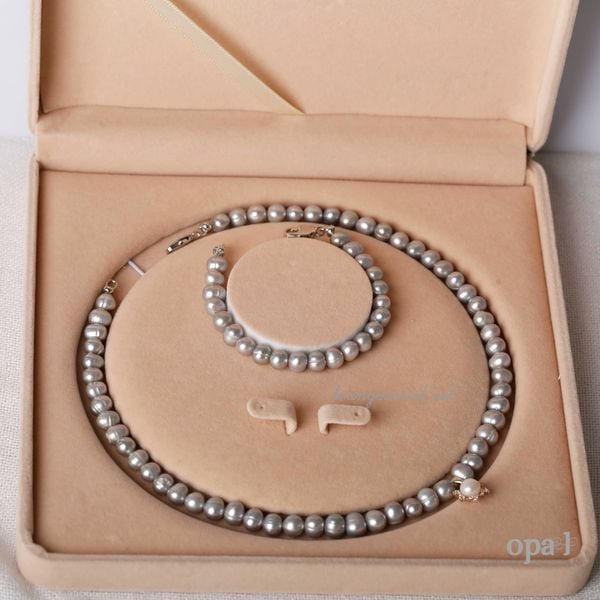  Bộ ngọc trai ánh xám thời thượng 