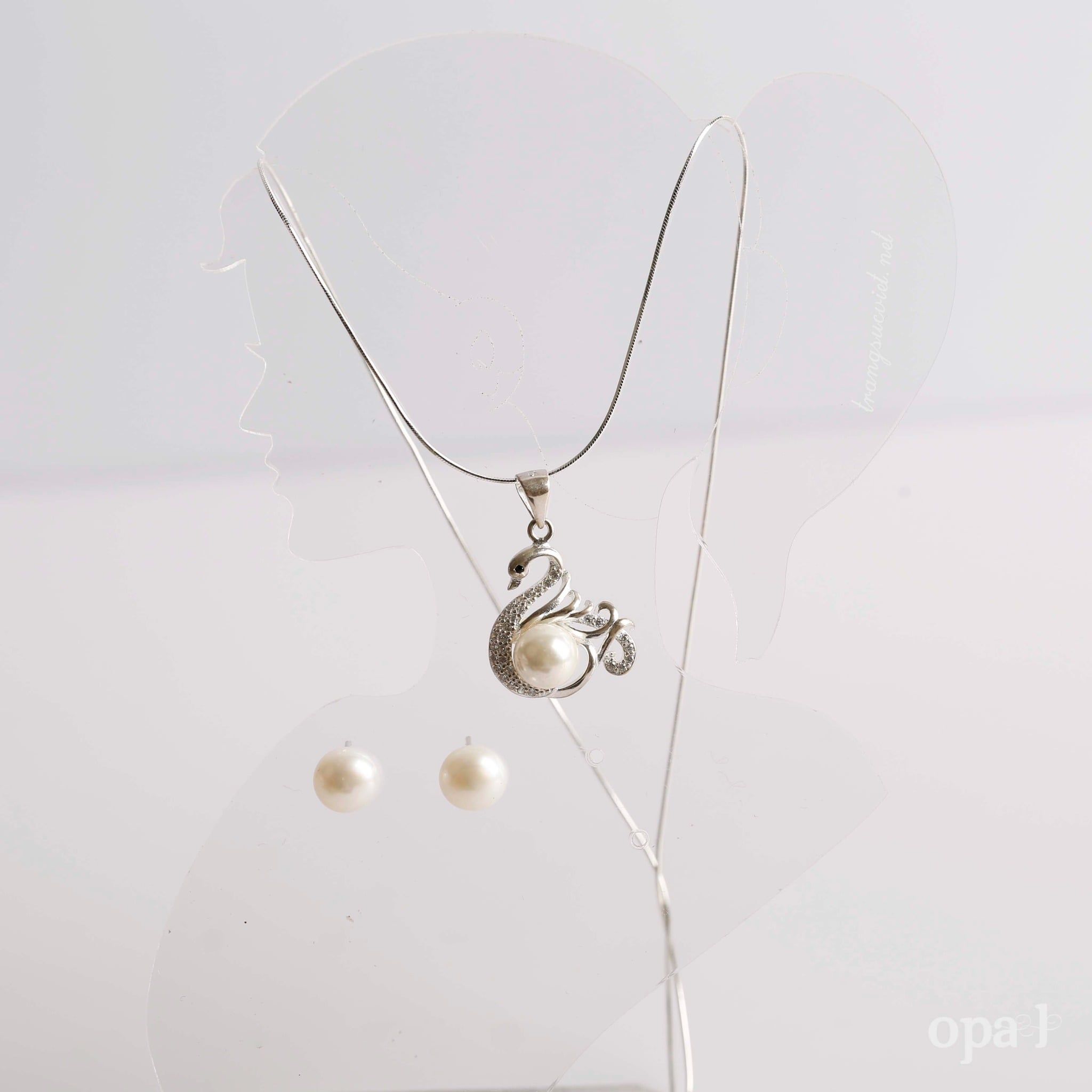  Set  dây  chuyền bạc, mặt ngọc trai và hoa tai ngọc trai đính đá 