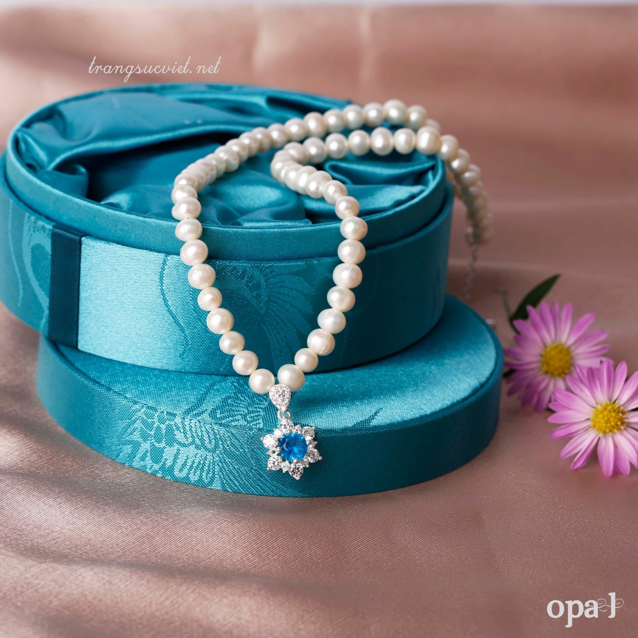  BST vòng cổ ngọc trai đón tết 