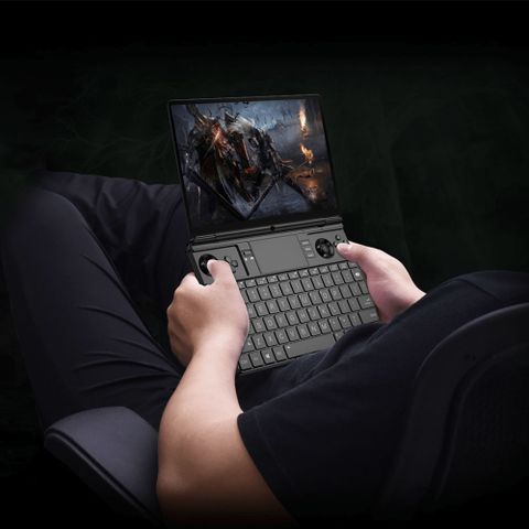 Laptop GPD WIN Max 2 2023 16G/1T (AMD Ryzen 5 7640U/16GB/1TB)