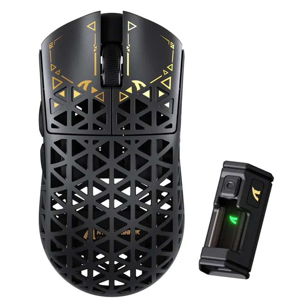 Chuột gaming không dây Attack Shark R5 Ultra Carbon Fiber 8K PAW3950MAX - Đen