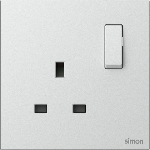 Module Ổ cắm chuẩn Anh kèm công tắc bật tắt ổ cắm màu Bạc Simon M7