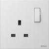 Module Ổ cắm chuẩn Anh kèm công tắc bật tắt ổ cắm màu Bạc Simon M7
