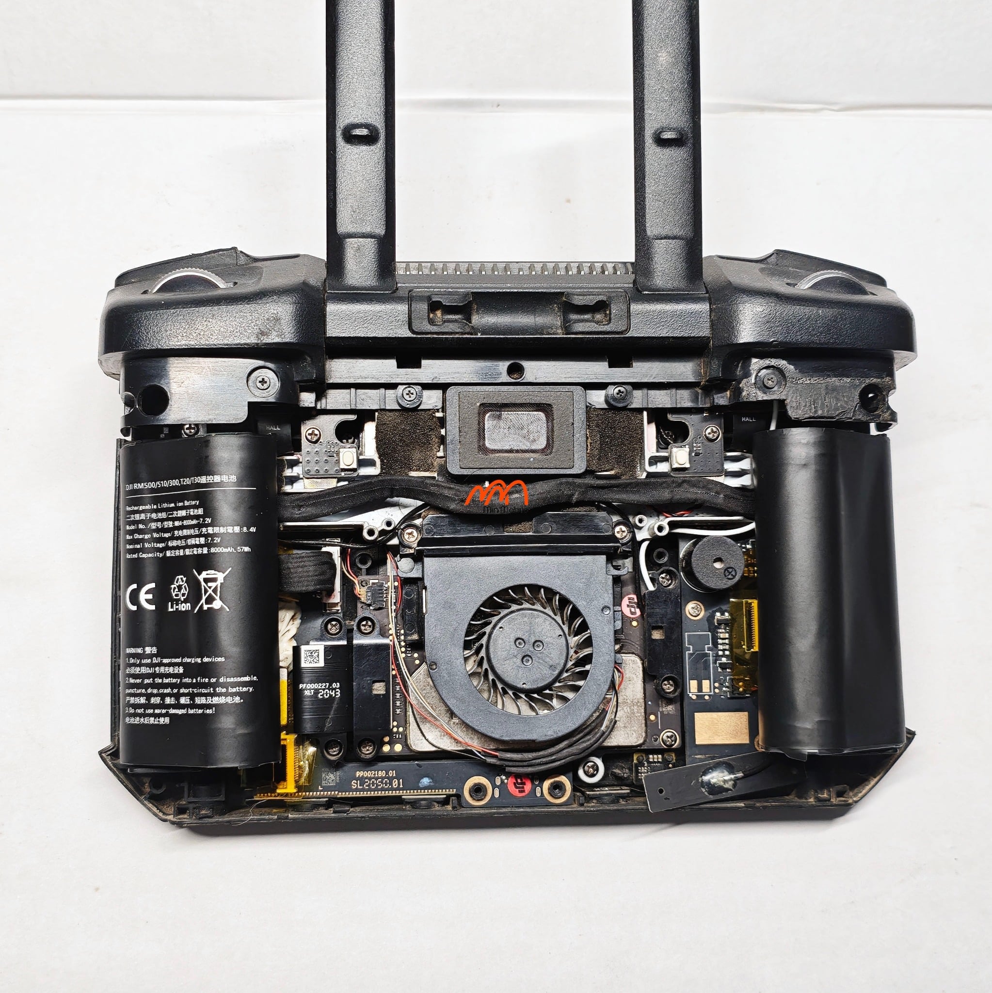 Thay Pin Tay Điều Khiển DJI RC / DJI RC 2 / DJI RC Pro / DJI RC Pro 2 Chính Hãng