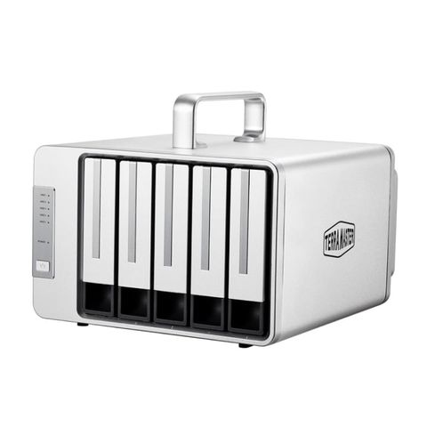 TerraMaster D5 Thunderbolt 3 – DAS 5 bay tốc độ cao