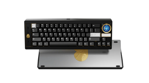 Freya Ultra Anodized Black Keyboard - Anodized Silver