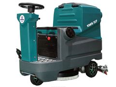  Máy chà sàn ngồi lái Kumisai KMS D7 