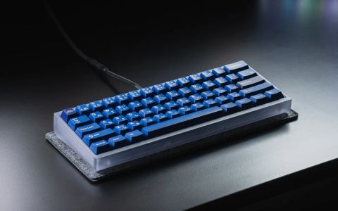January Keyboard - Frosted Polycarbonate