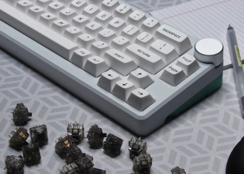 Delta 65% Keyboard - Hydrogen (White & Teal)