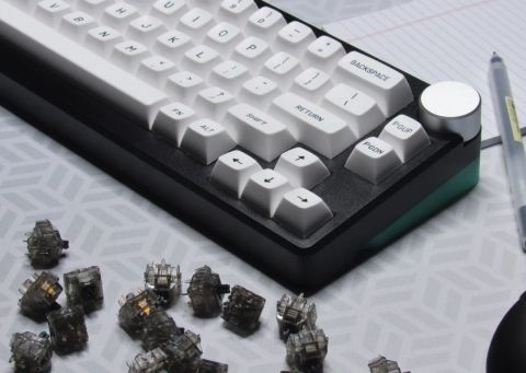 Delta 65% Keyboard - Deuterium (Black & Teal)