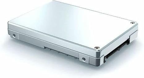 Solidigm Solid State Drive D7-P5620 Series