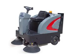  Xe quét rác ngồi lái nhà xưởng Kumisai KMS-1350E 