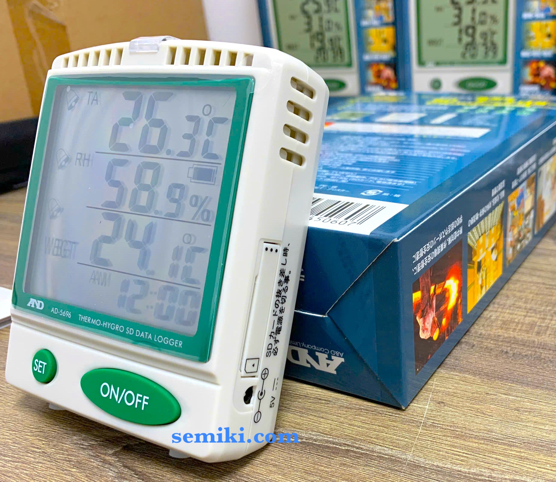 Ảnh minh họa A&D AD-5696 Bộ ghi dữ liệu nhiệt độ, độ ẩm, WBGT kèm SDHC card 3