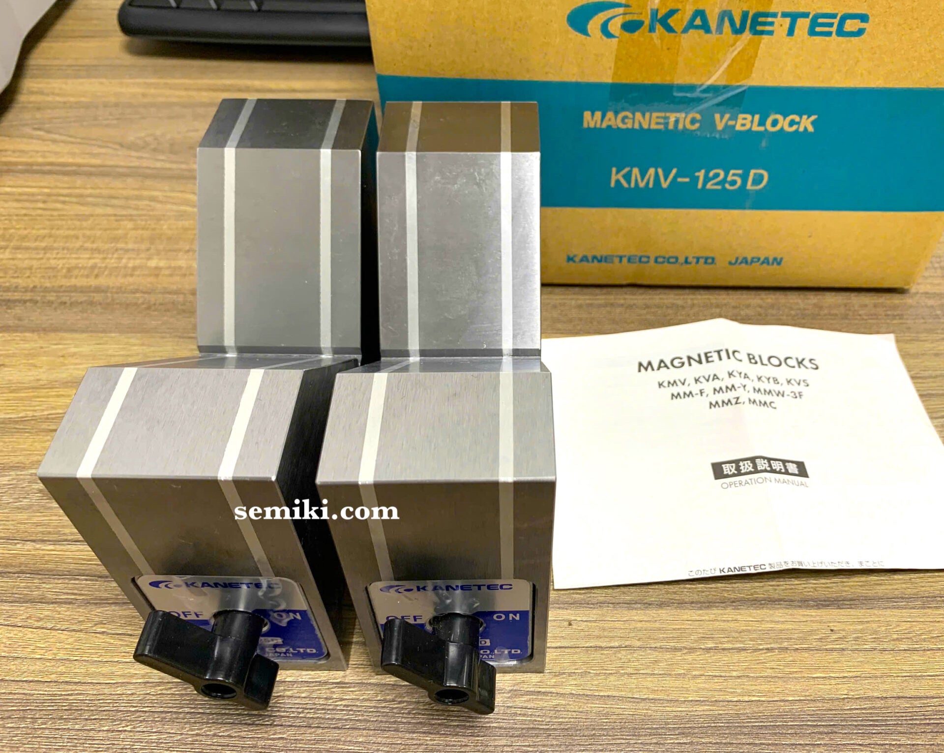 KANETEC Magnetic V-Blocks KMV-125D ( KMV series) Khối V từ tính (230N/23kgf)