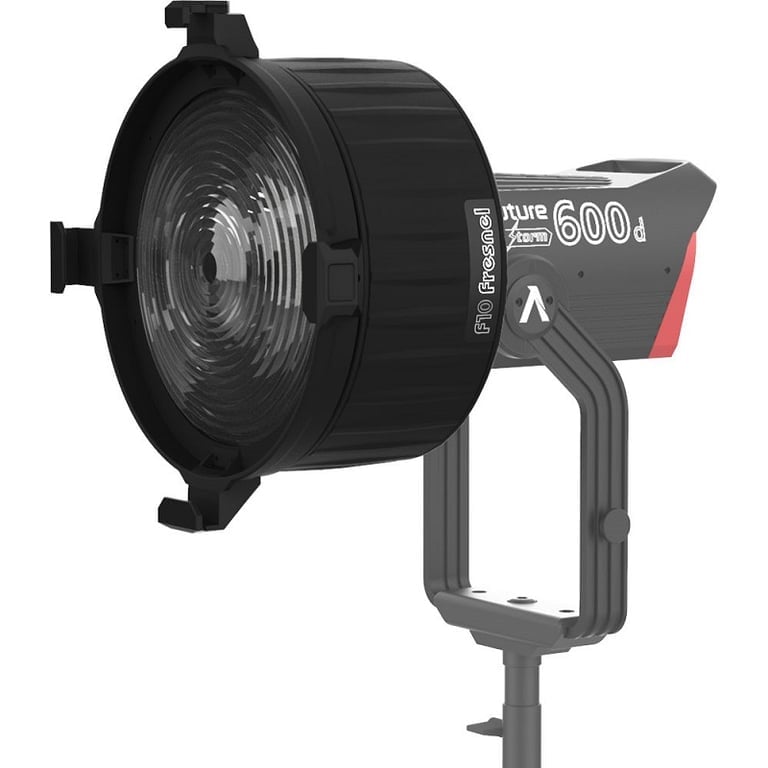 Ảnh minh họa Aputure F10 Fresnel Modifier 2
