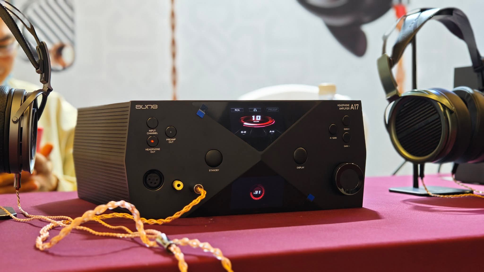 Ảnh minh họa Aune A17 Flagship Headphone Amp 1