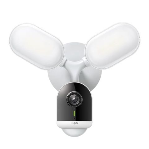 Camera Thông Minh Tích Hợp Đèn Pha Tapo C720