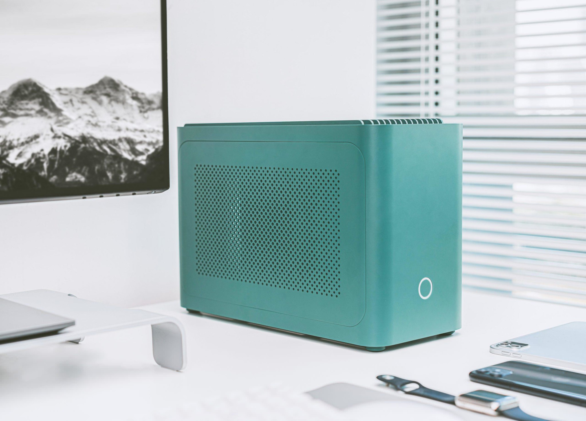 Ảnh minh họa CASE IQUNIX ZX-1 Air Cooling Aluminum 3
