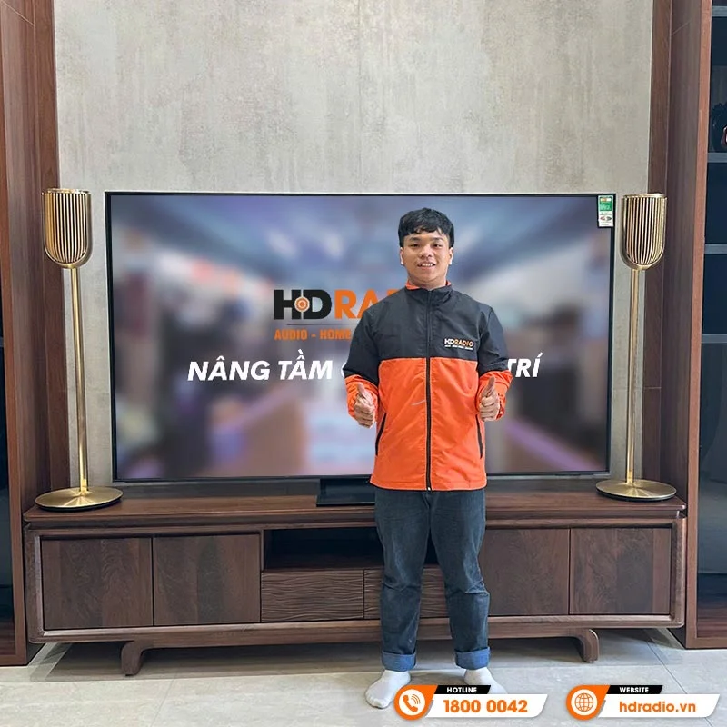 Ảnh minh họa Chân loa B&O Beolab 8 3