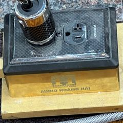  Đế đồng Audio Hoàng Hải (không bao gồm ổ cắm và mặt ổ) 